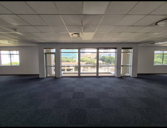 1,212M² OFFICE TO LET IN SANDTON CENTRAL